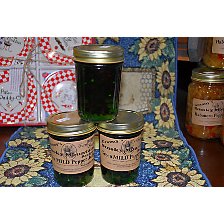 Green Pepper Jelly MILD - Half-Pint